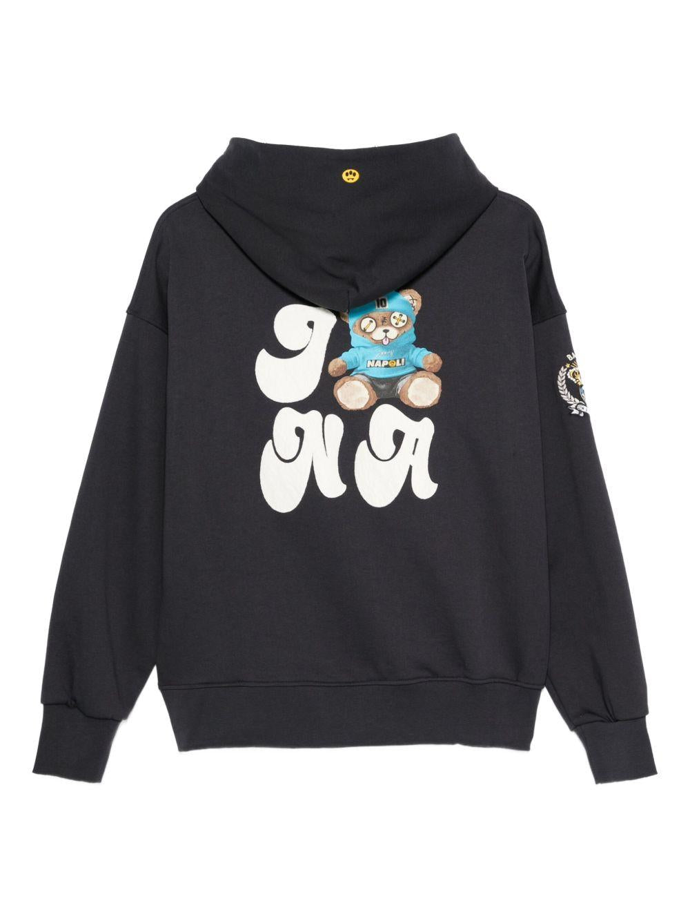 F5BWUAHS074 251 BARROW