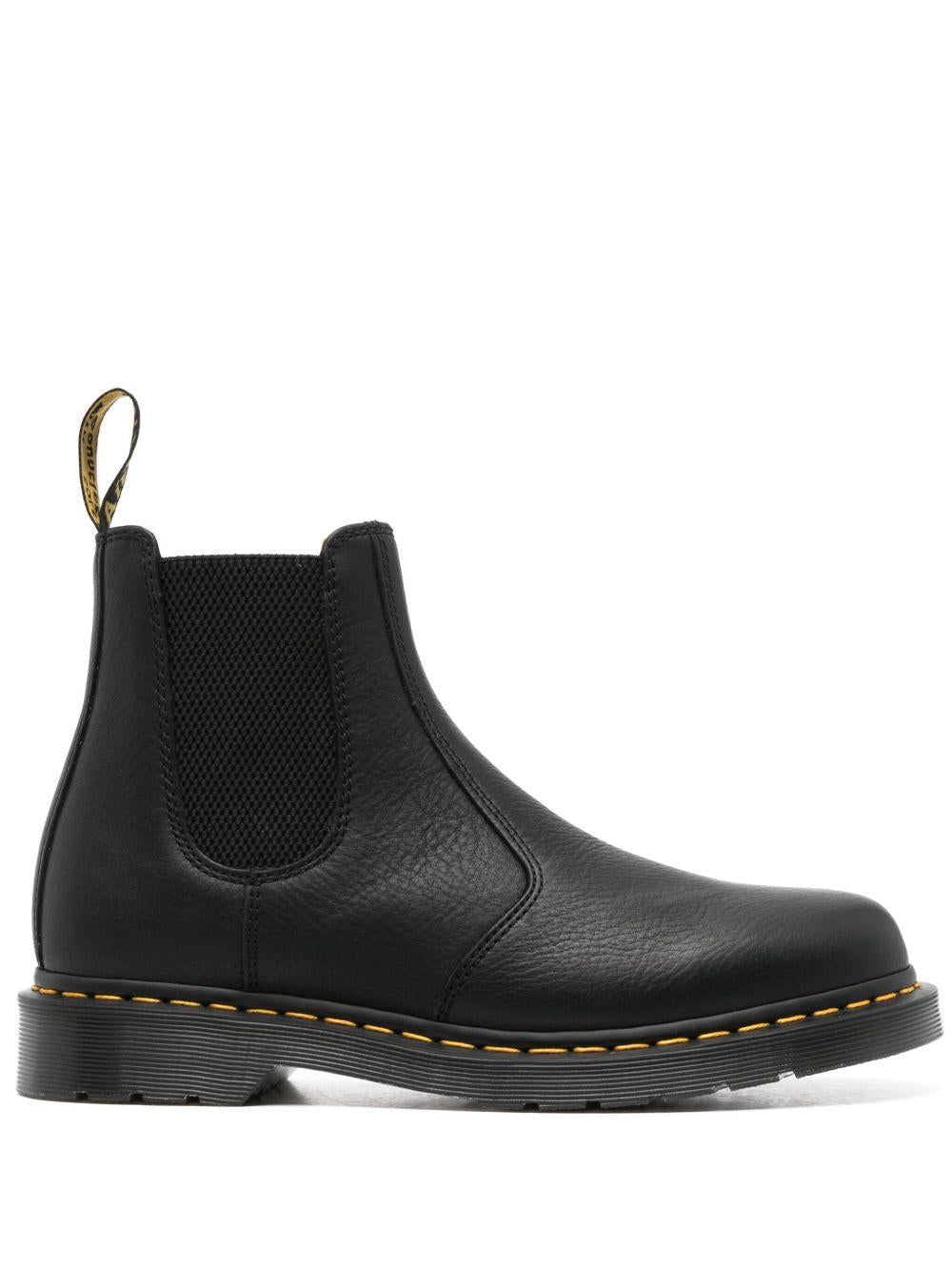 Stivaletti neri Chelsea con pelle martellata 31989 001 DR.MARTENS