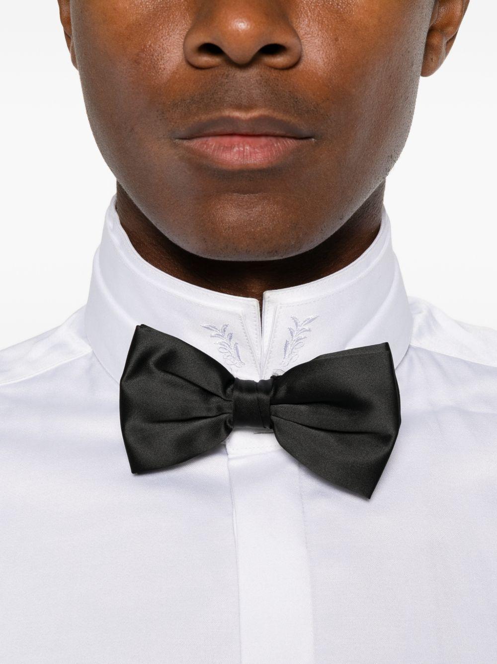 10 Camicia C/ricamo C/diplomatico B.ca B4PIG85U0 CP151 10 CARLO PIGNATELLI