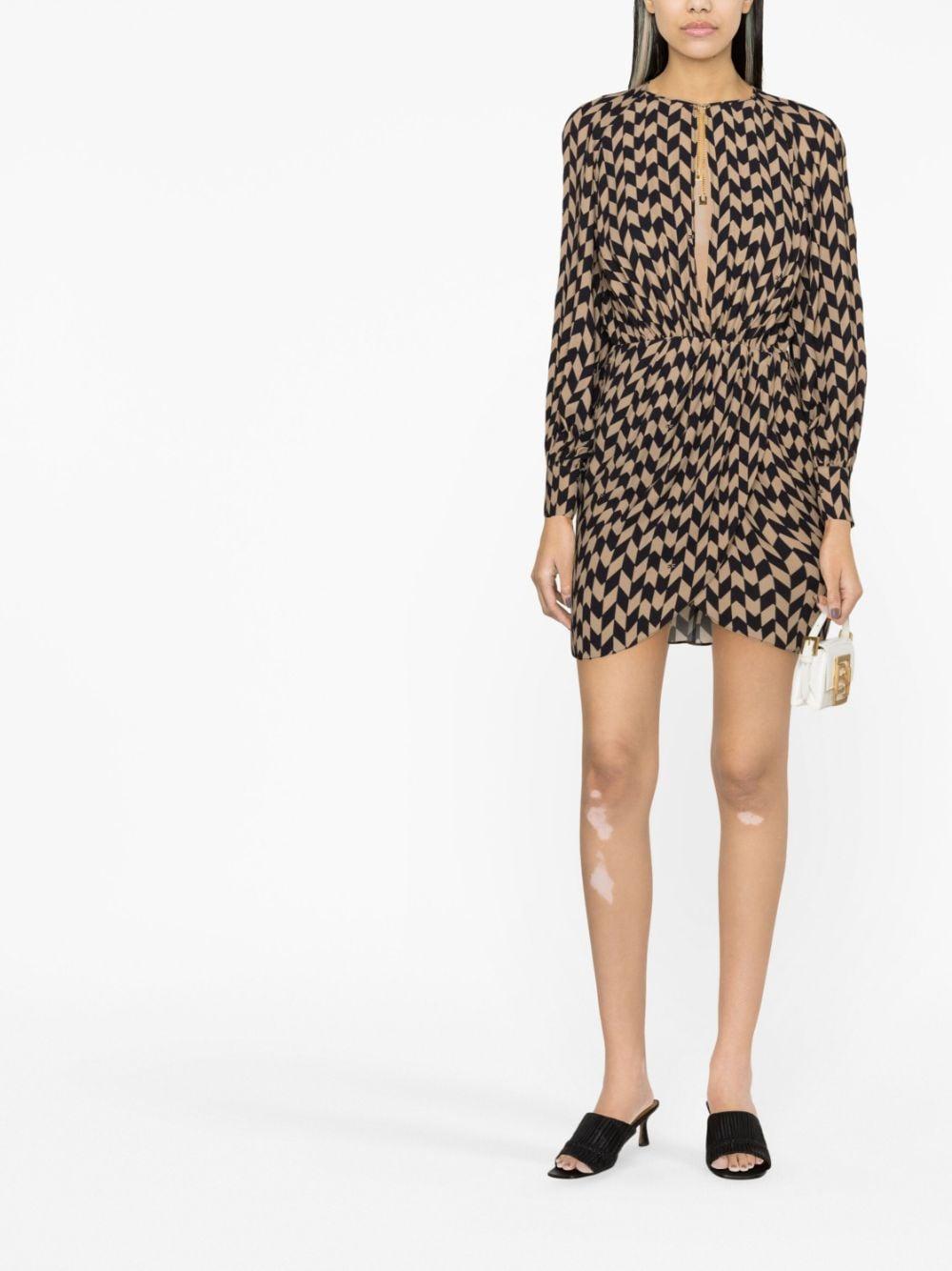 Abito beige con fantasia all-over