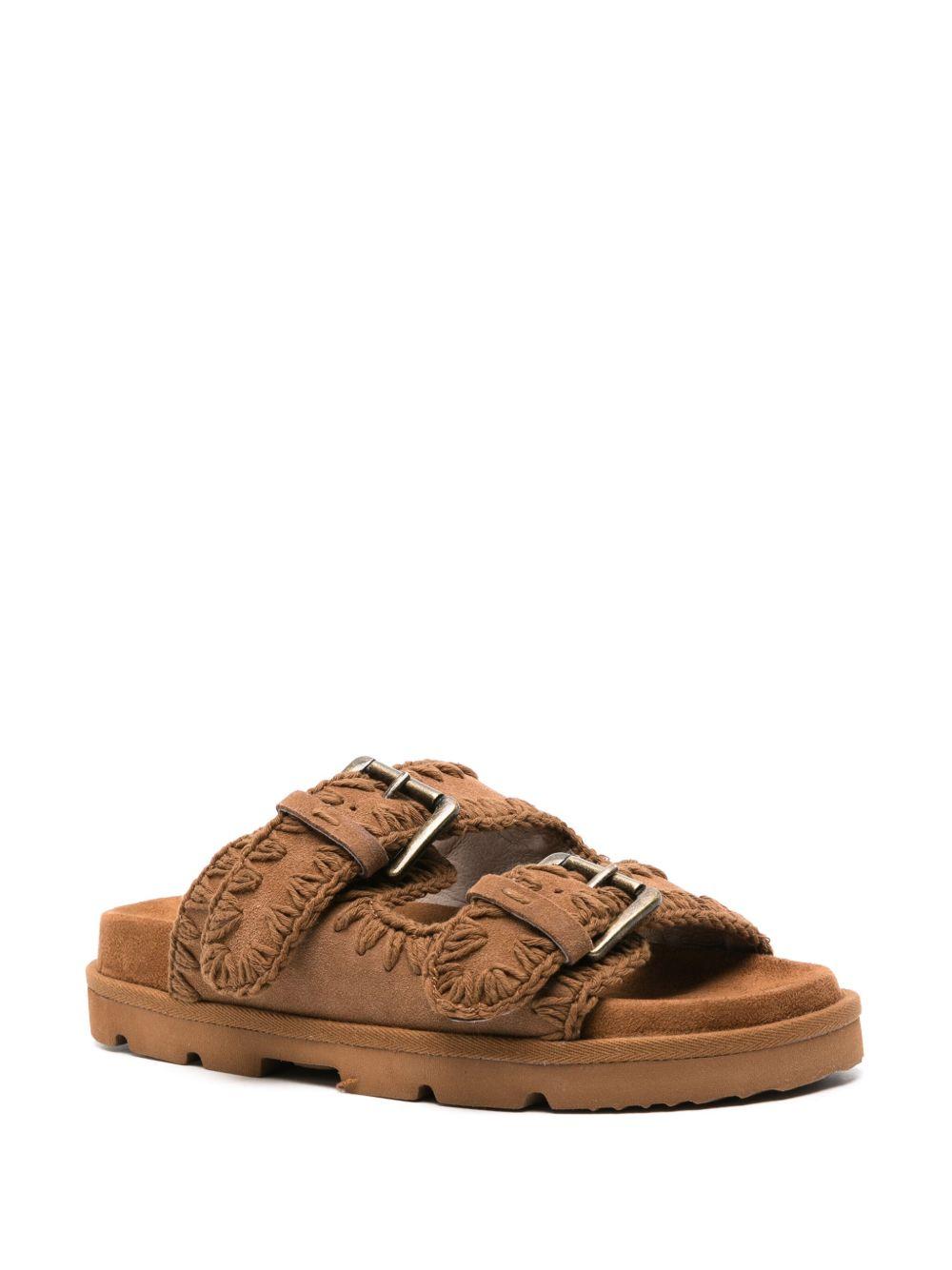 Low bio sandal monochrome cognac