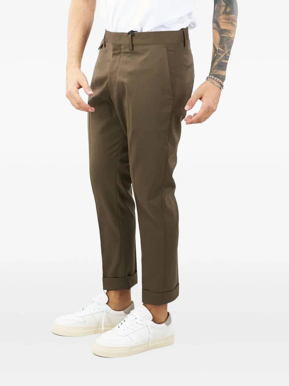 Pantaloni con Risvolto e Pieghe - Preludio Moda