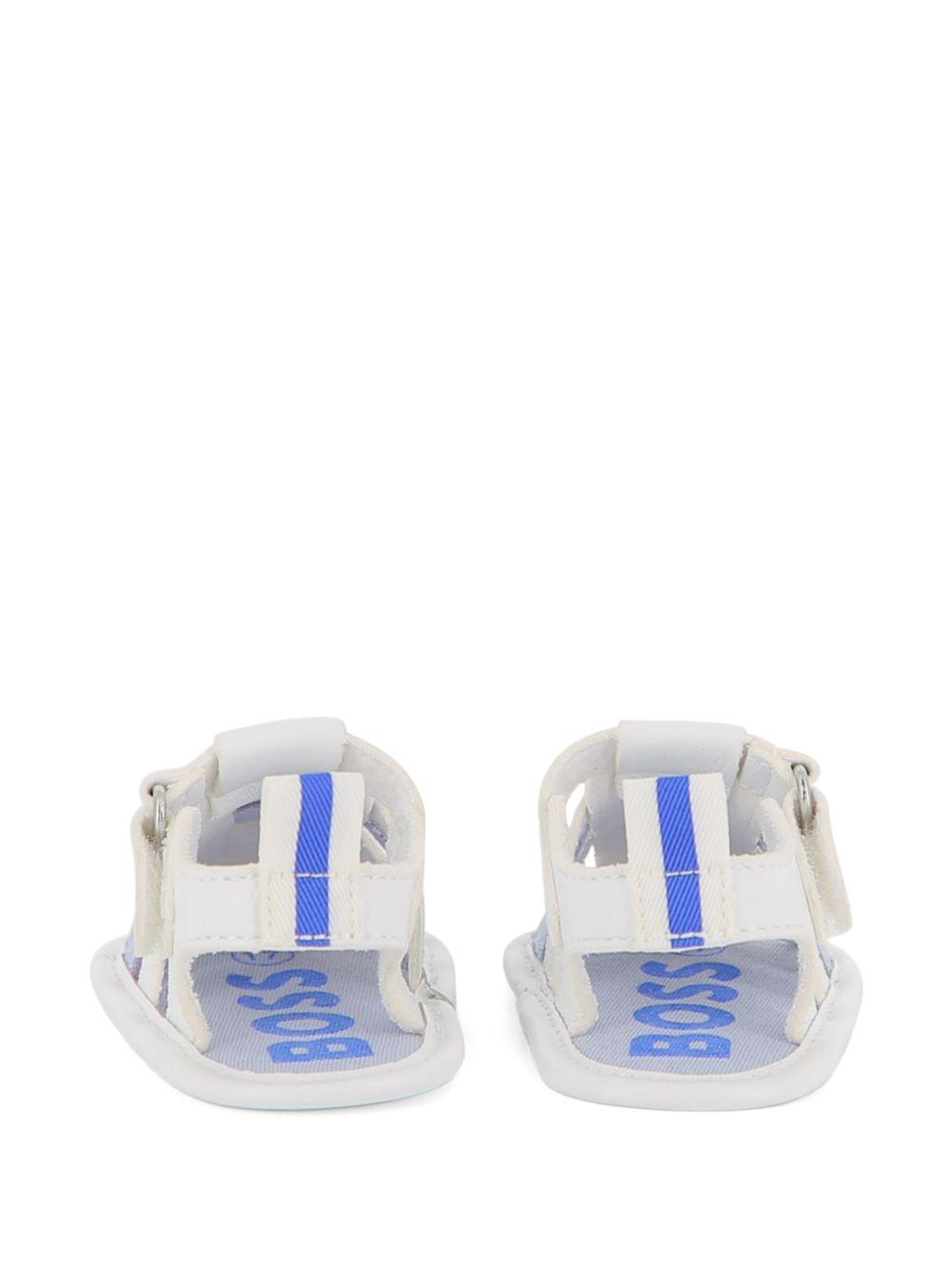 Sandali con chiusura a strappo J52834 813 BOSS KIDSWEAR