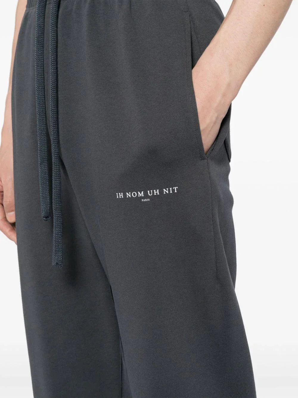 Pantatuta uomo con logo piccolo - Preludio Moda