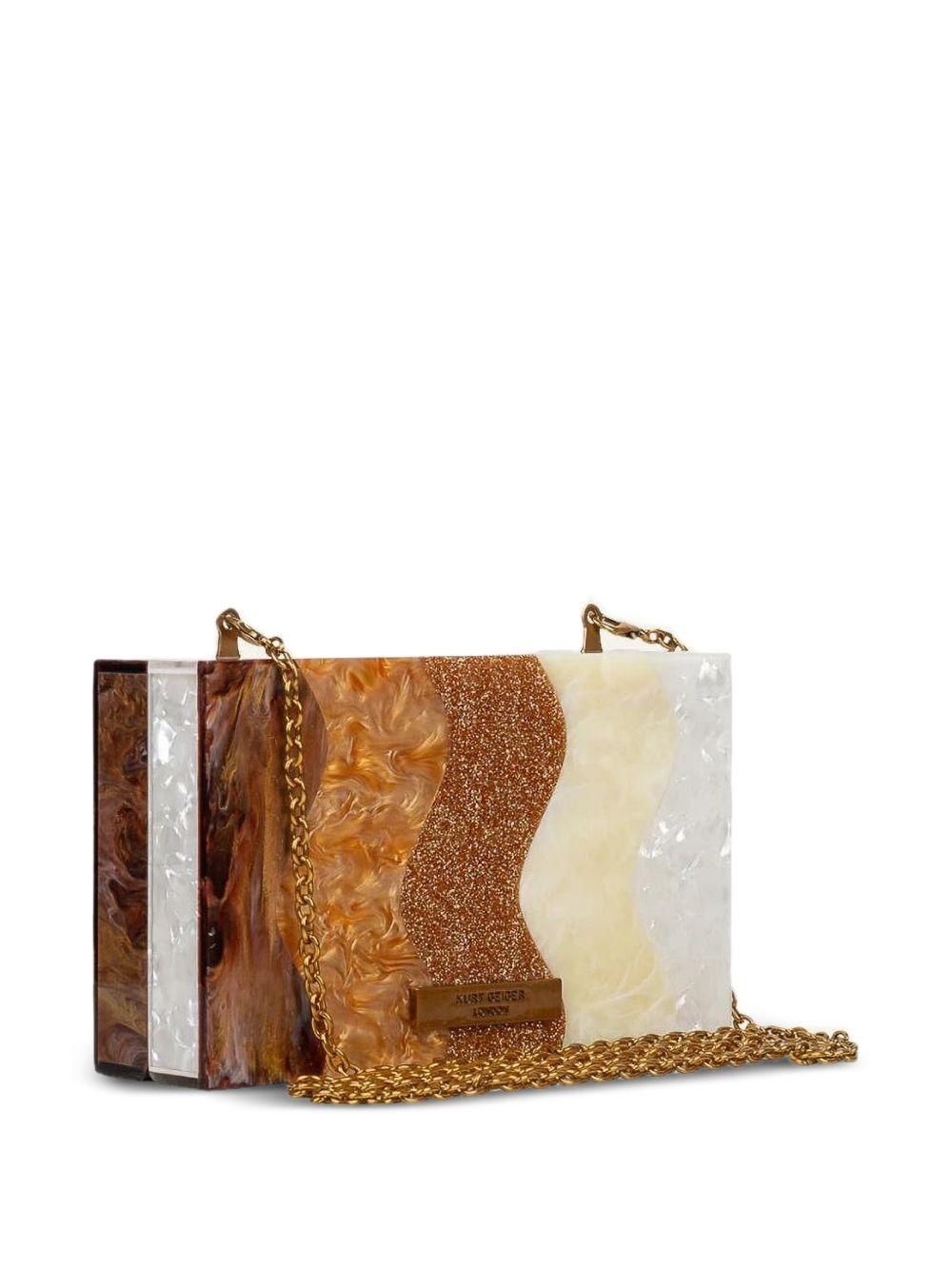 5569766 979 KURT GEIGER