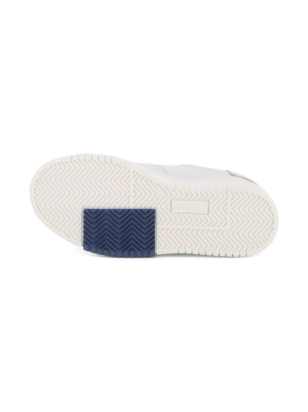 Sneakers in Pelle con Logo Goffrato e Lacci a Contrasto H31042 10P GIVENCHY KIDS