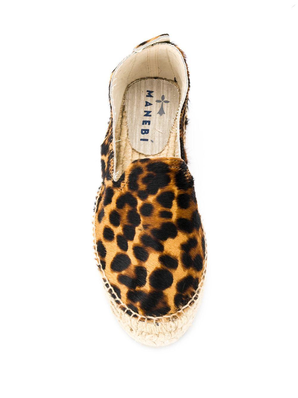 D62D0 LEOPARD MANEBI