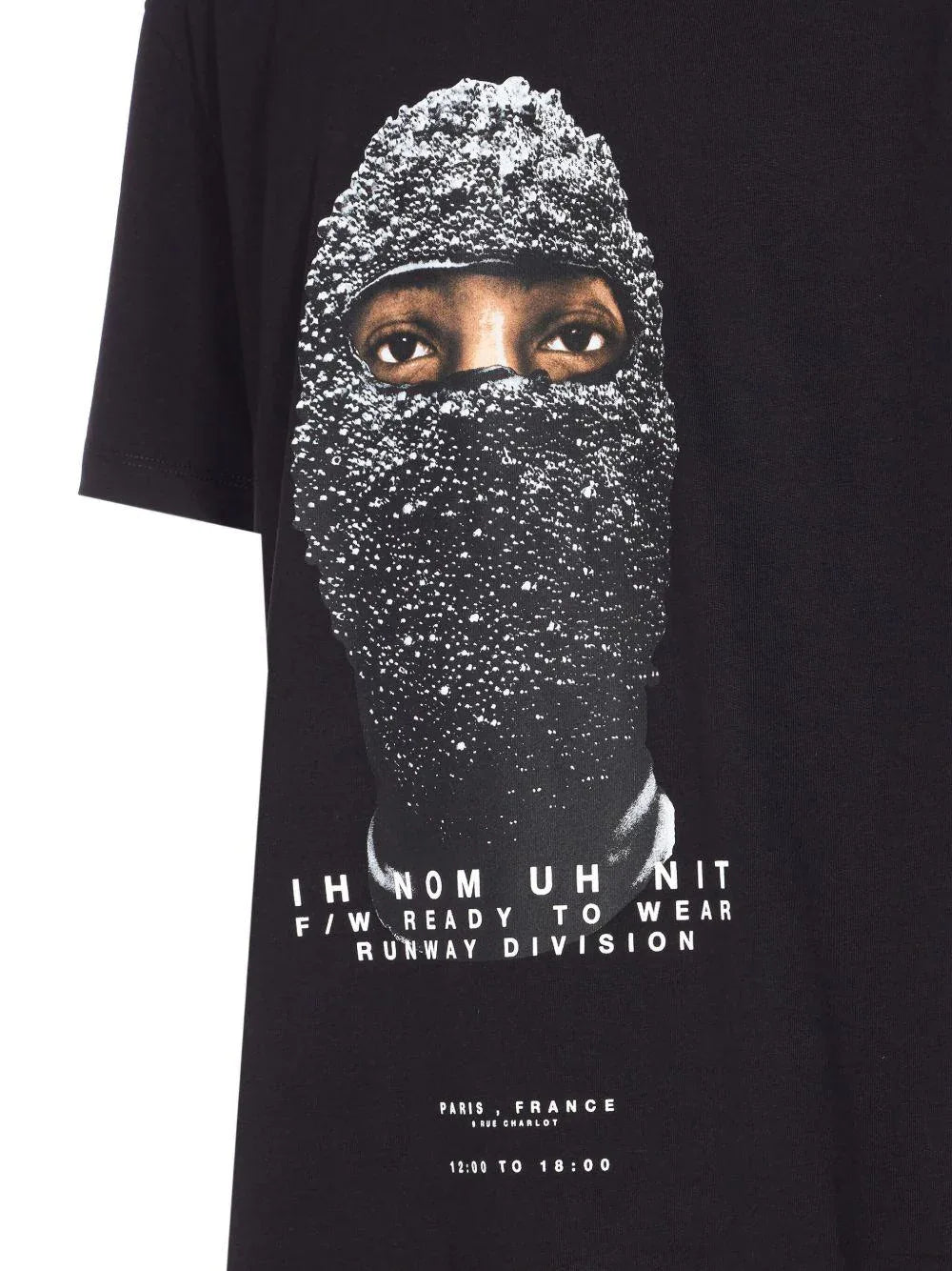 T-shirt Nera con Stampa Grafica - Preludio Moda