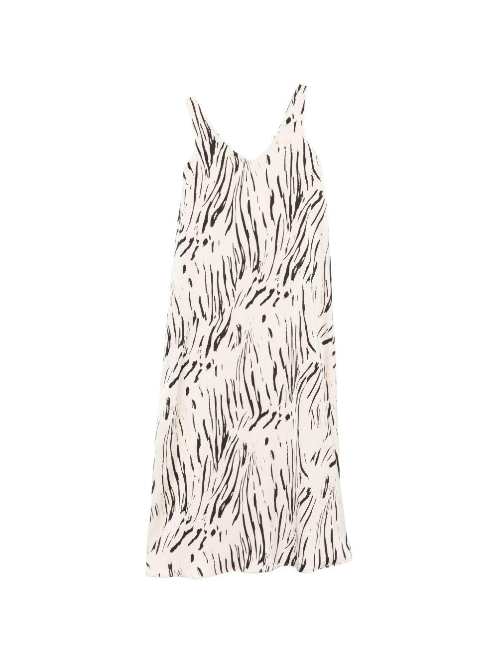 pbpattila 2611221202200 011 PENNY BLACK