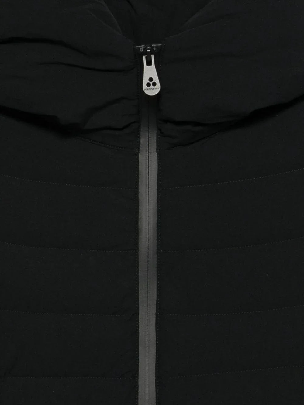 Cappotto nero con cappuccio lungo - Preludio Moda