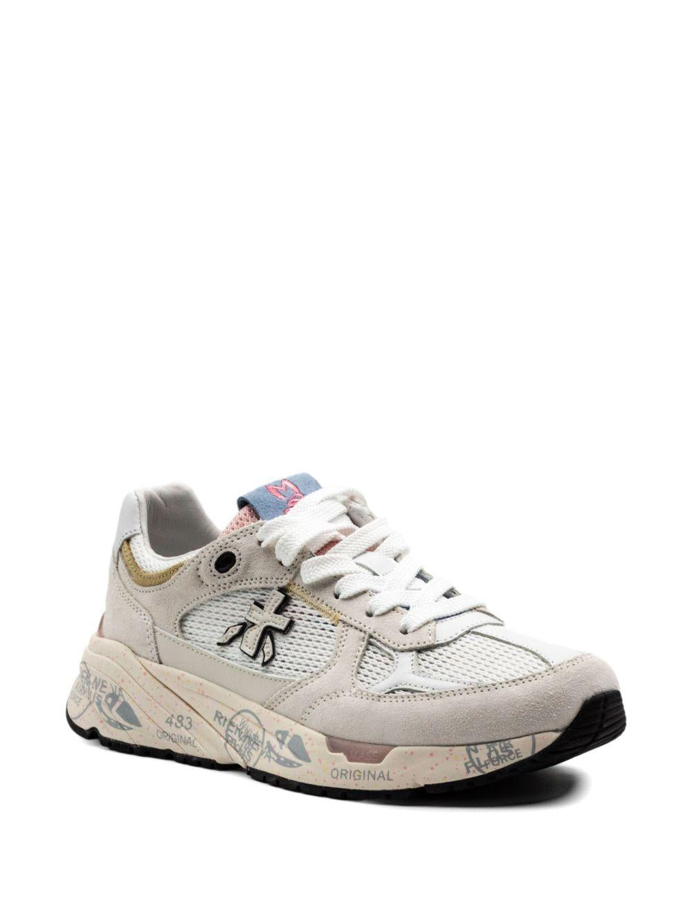 Sneakers basse con logo e suola stampata MASED 8206 PREMIATA