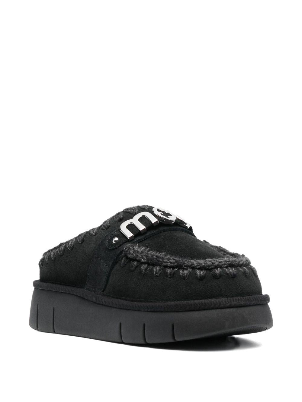 Mules con applicazione MUFW531001A BKBK MOU