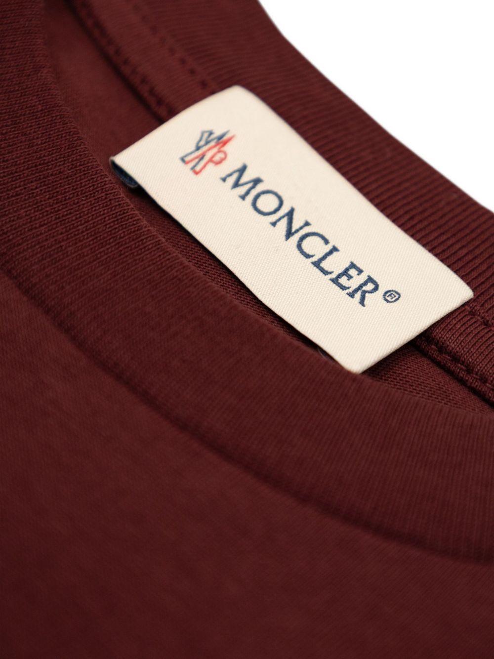 T-shirt Bordeaux con Monogramma Varsity K29548C0000389AFV 468 MONCLER KIDS