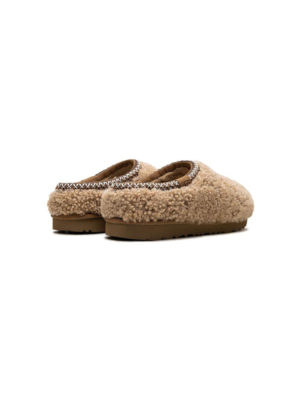 Tasman Maxi Curly chestenut