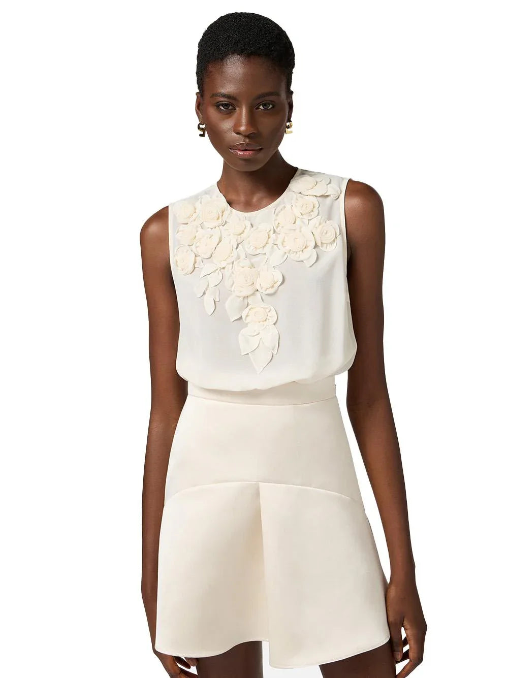 Abito in georgette e duchesse con rose ricamate - Preludio Moda