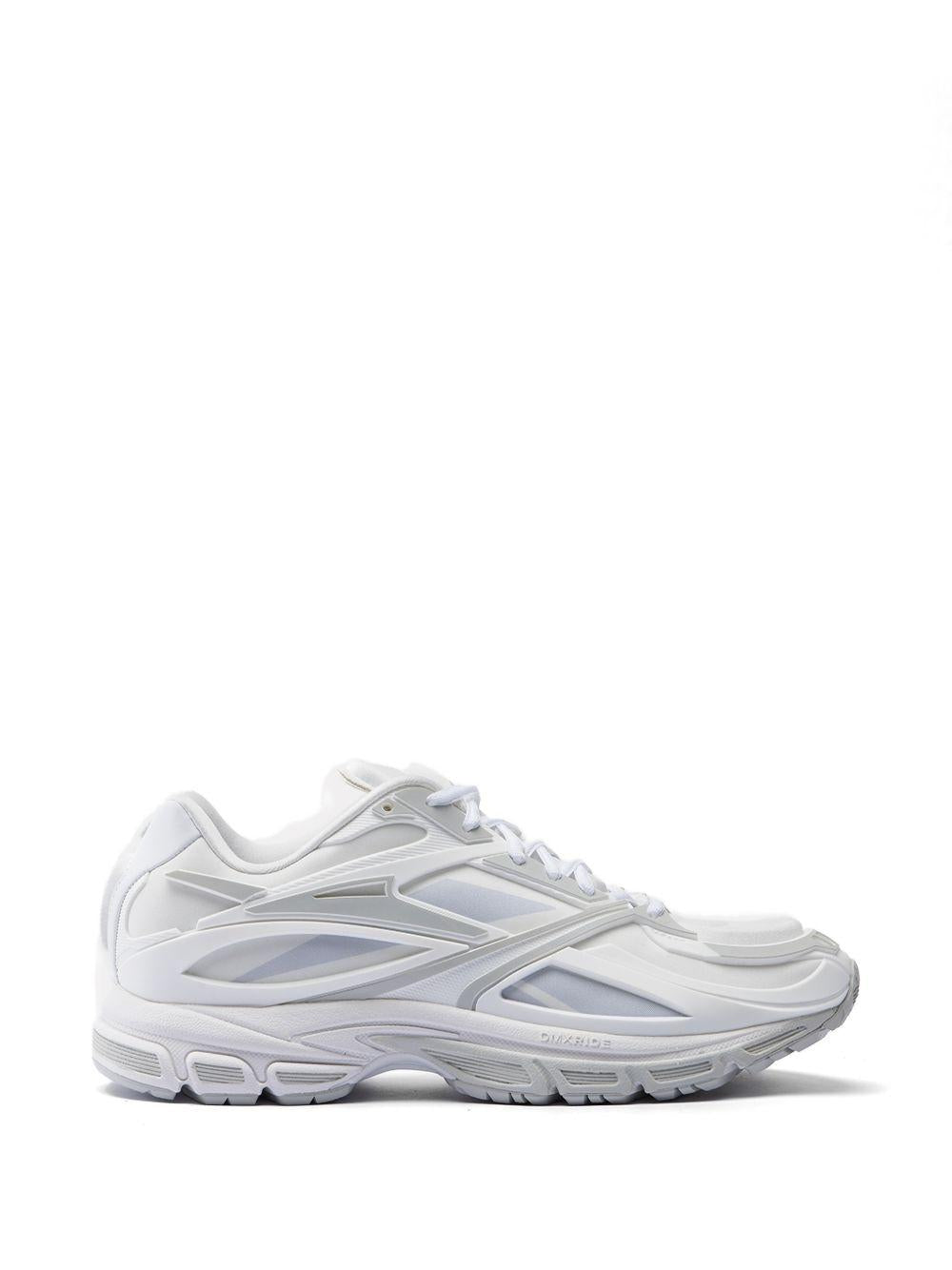 100261806 806 REEBOK LTD