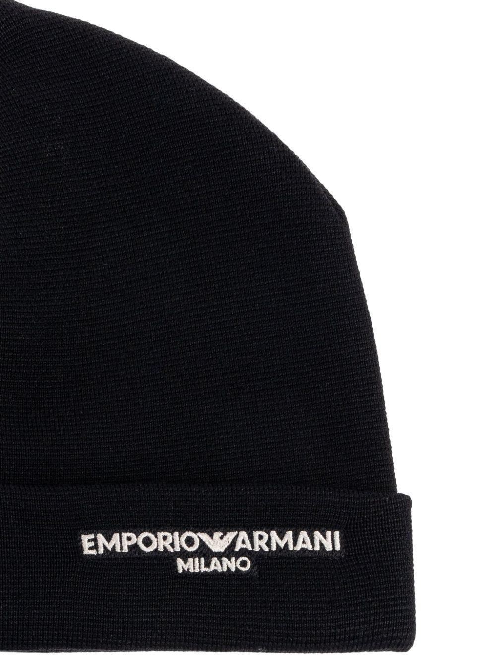 Berretto nero con dettagli del logo EM002715AF18241 UC001 EMPORIO ARMANI