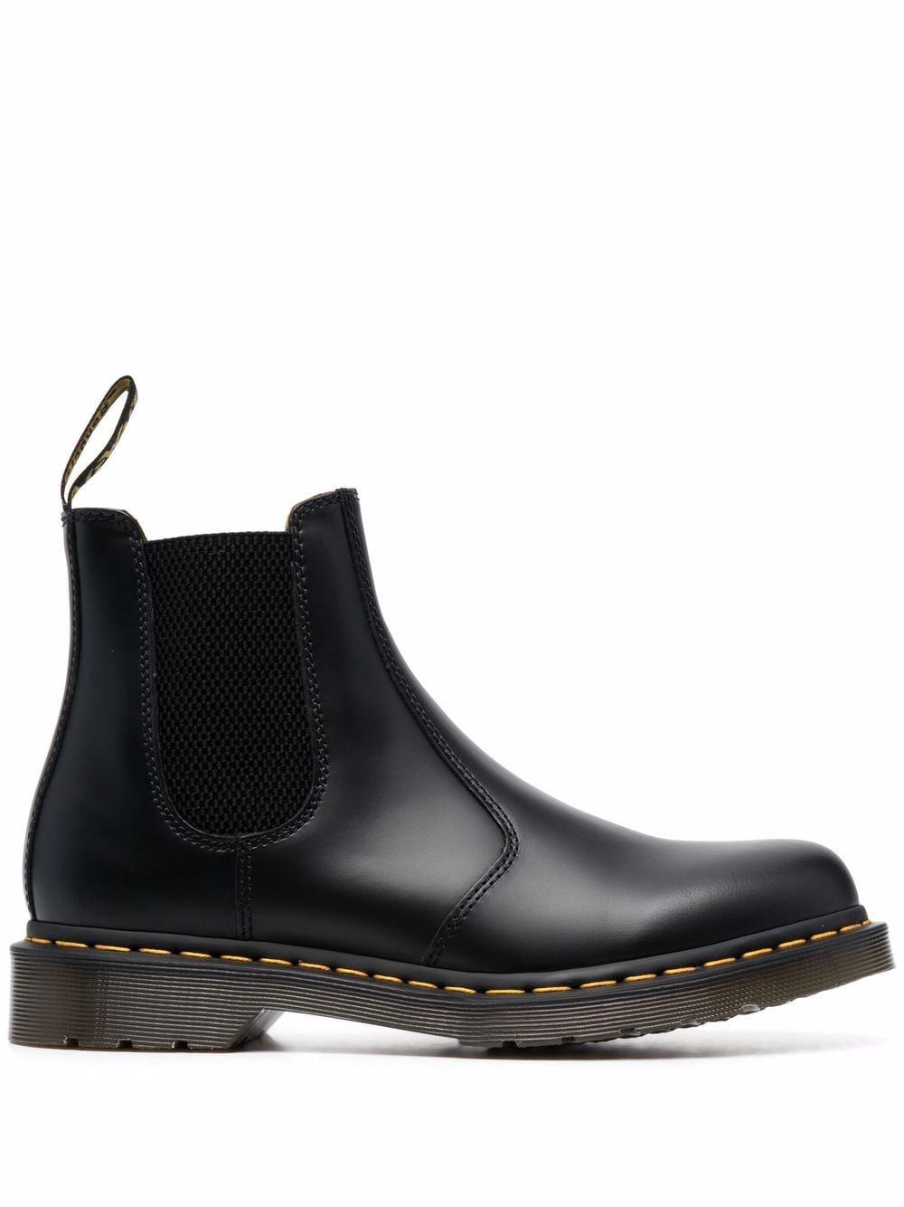 2976 Black Leather Chelsea Boots