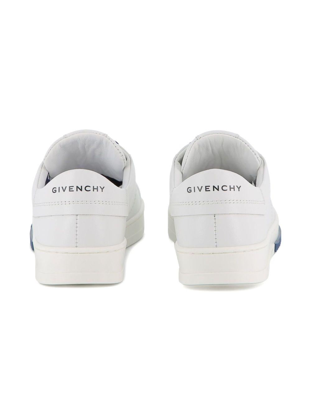 Sneakers in Pelle con Logo Goffrato e Lacci a Contrasto H31042 10P GIVENCHY KIDS