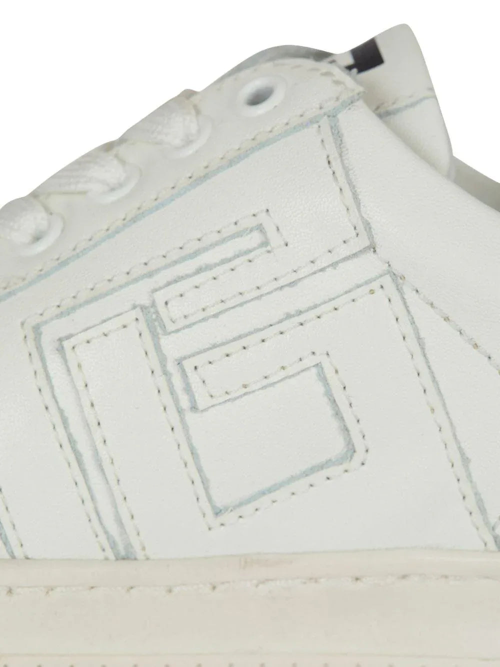 Sneakers Bianche in Pelle con Logo Laterale - Preludio Moda