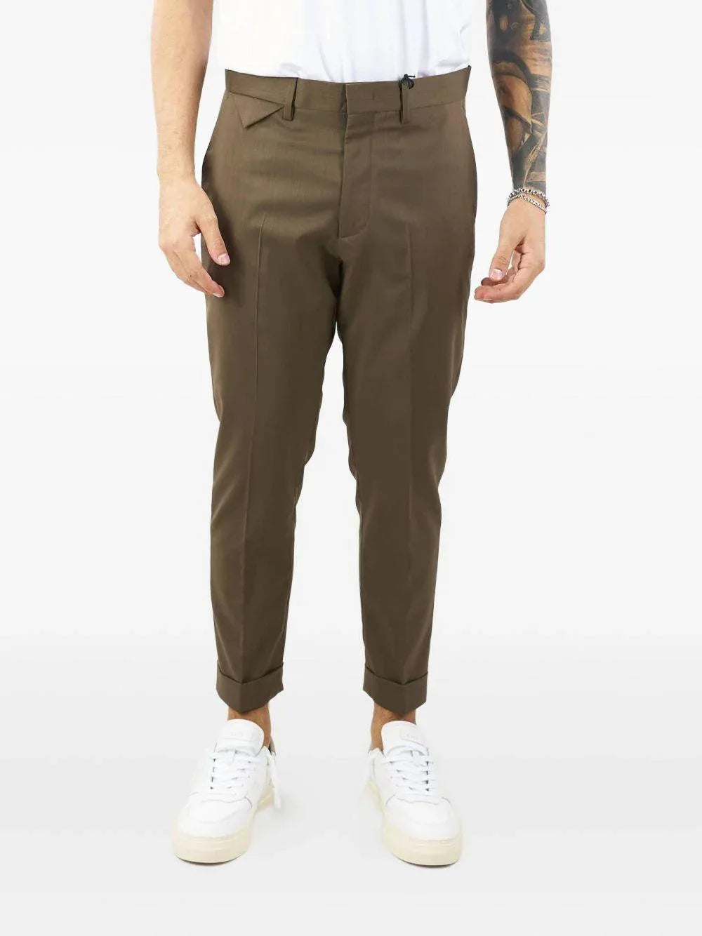 Pantaloni con Risvolto e Pieghe - Preludio Moda