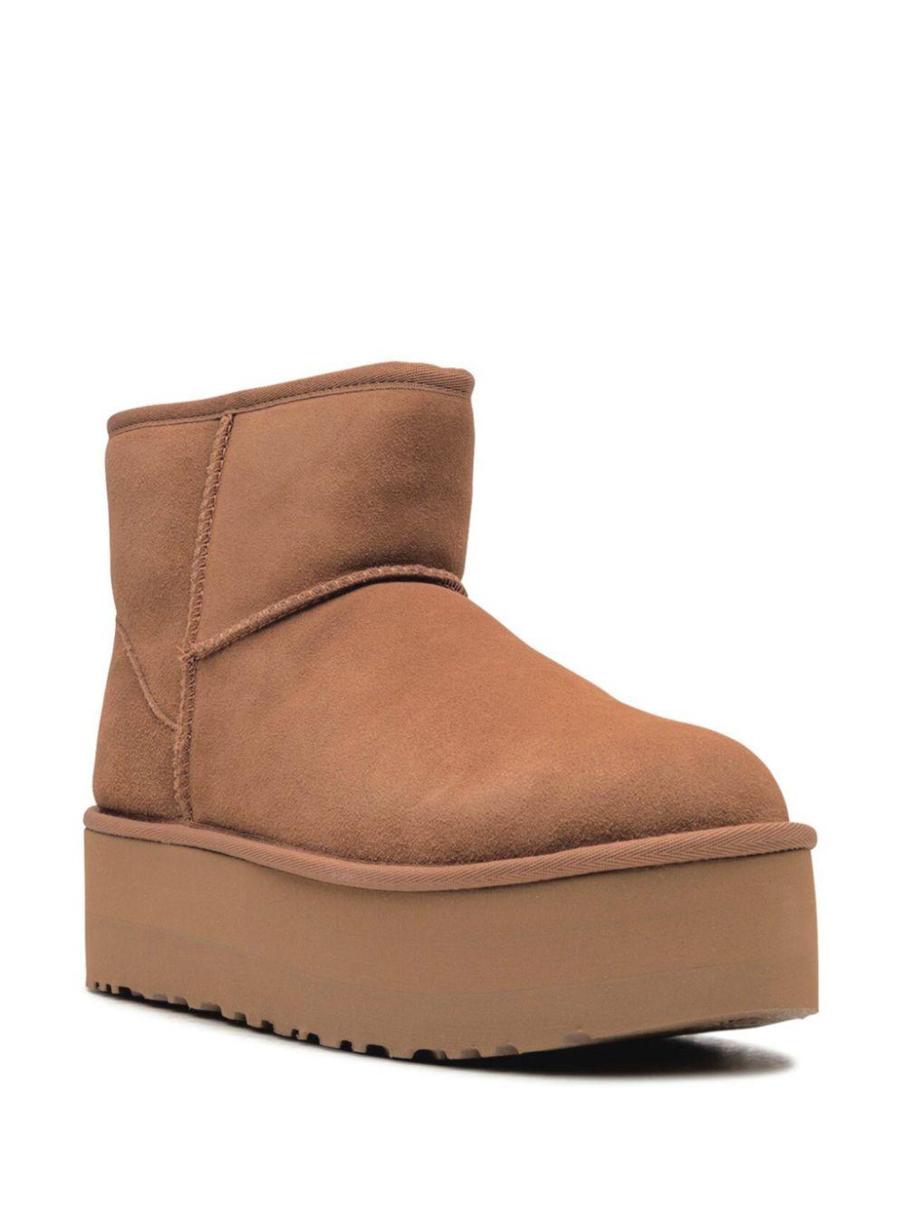Stivali classic mini platform chestenut