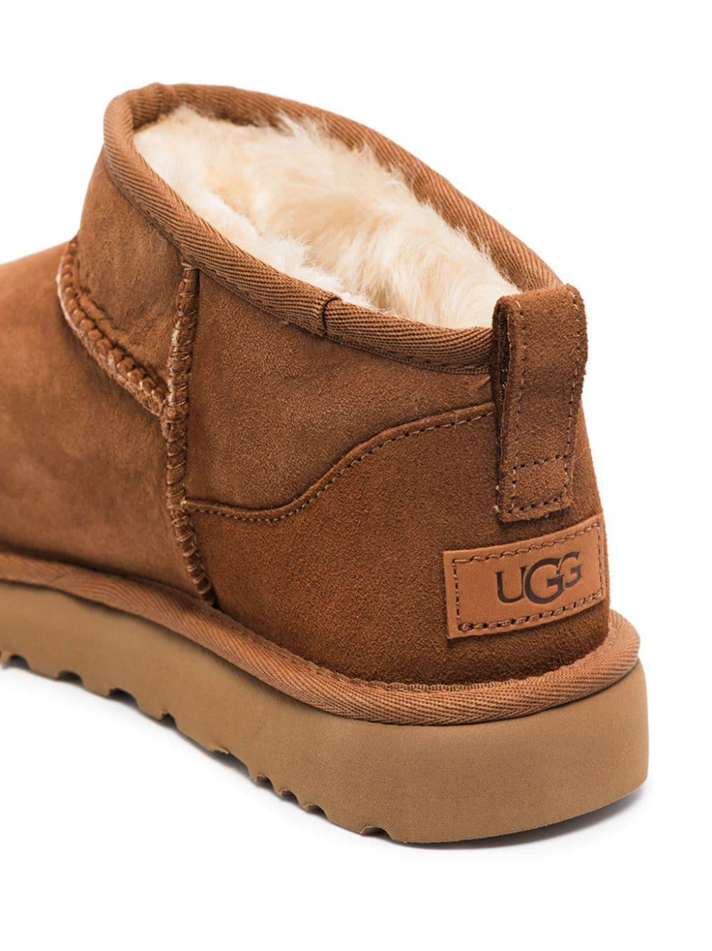 Stivale Classic Ultra mini cognac 1116109 CHE UGG