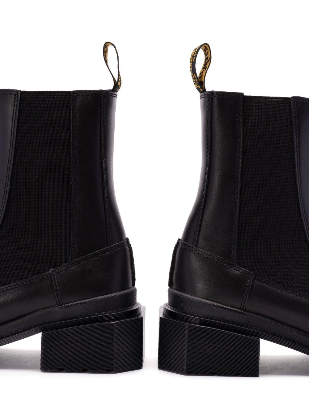 Stivali Chelsea neri slip-on<BR/> 32069 001 DR.MARTENS