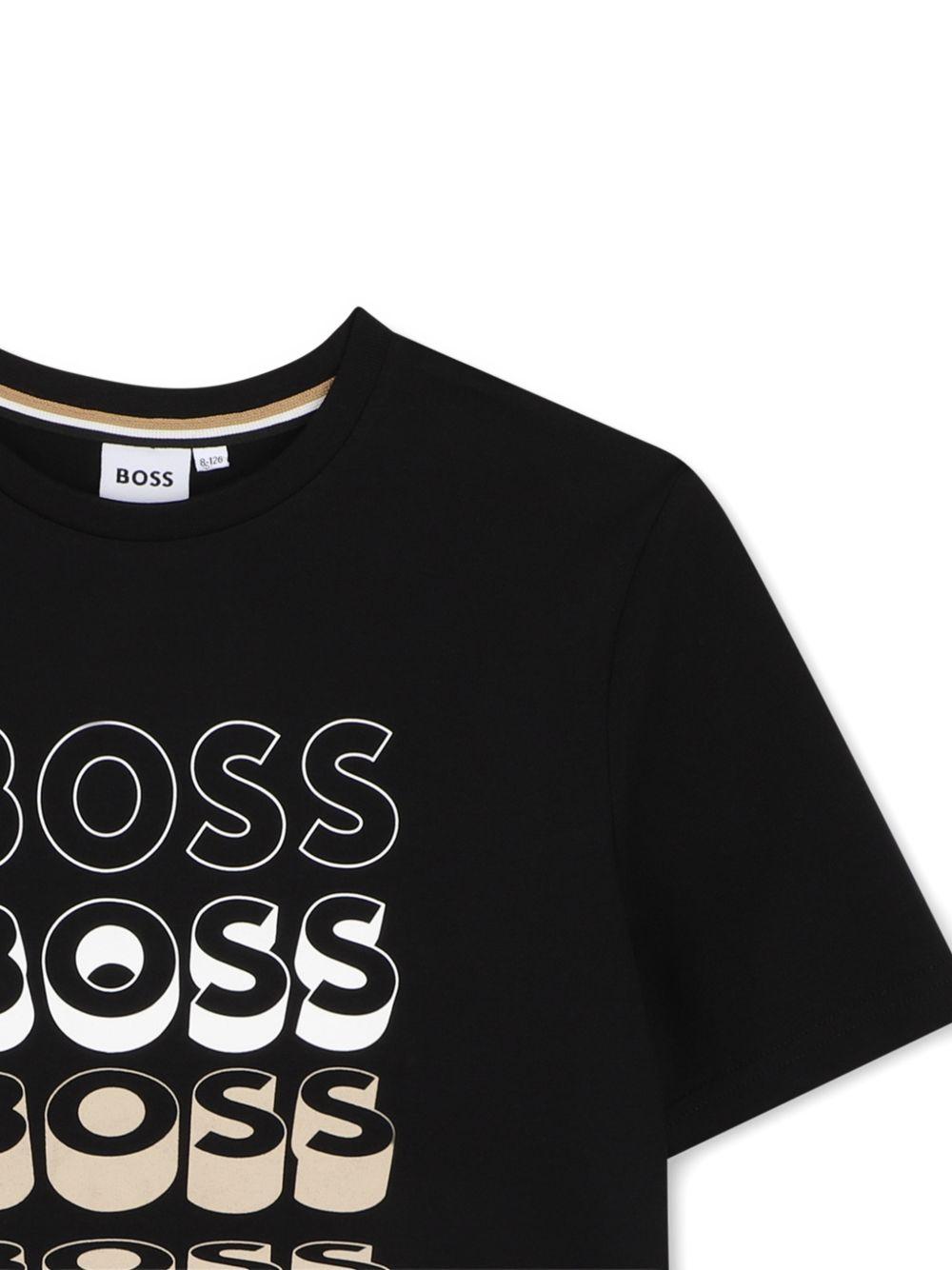 T-shirt nera con logo ripetuto J52982 09B BOSS KIDSWEAR