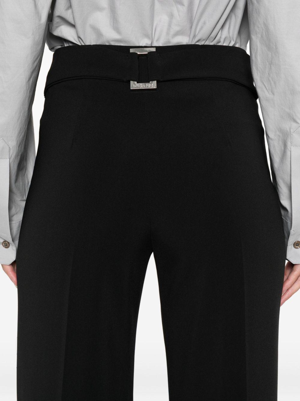 Pantaloni neri svasati con placca logo 8P0731A6F5 K103 PATRIZIA PEPE