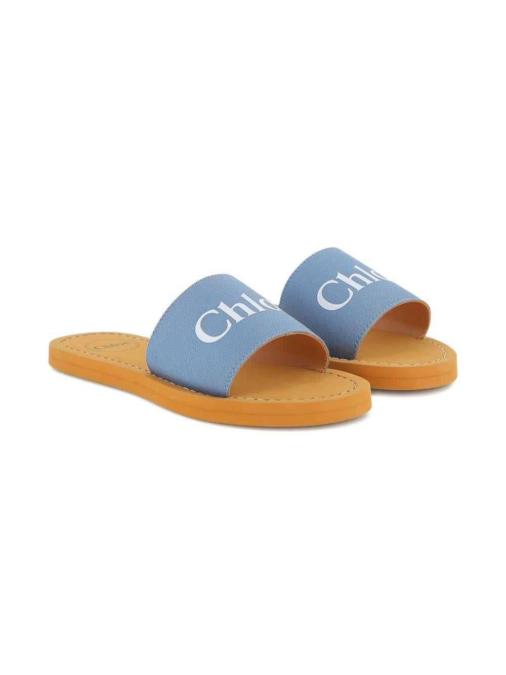 Ciabattine in tela di cotone con logo C20881 821 CHLOE KIDS
