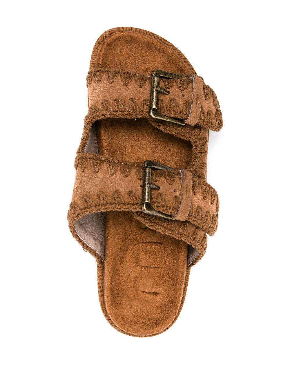 Low bio sandal monochrome cognac