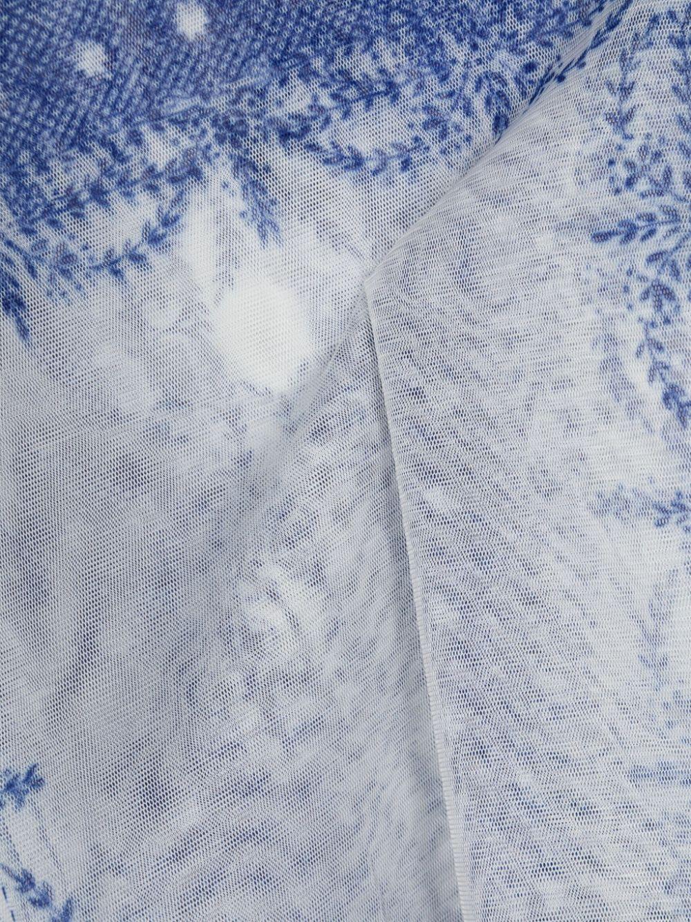 Foulard blu in tulle