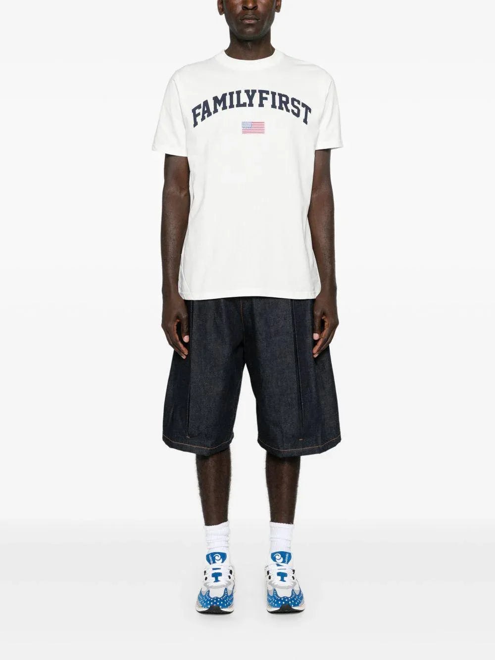 T-shirt bianca Collegio - Preludio Moda