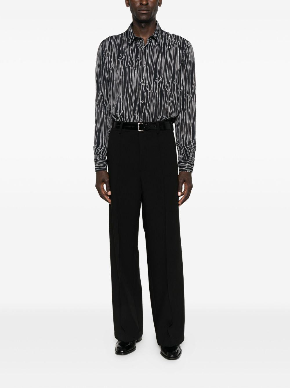 Camicia nera con grafica all over e abbottonatura frontale 5C0310A093 J4R2 PATRIZIA PEPE