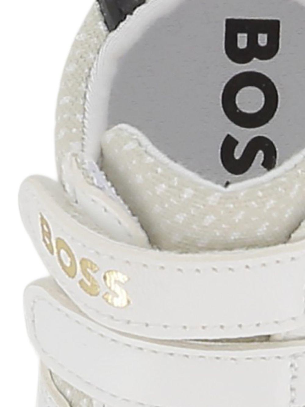 Sneakers con chiusura a strappi J52831 10P BOSS KIDSWEAR
