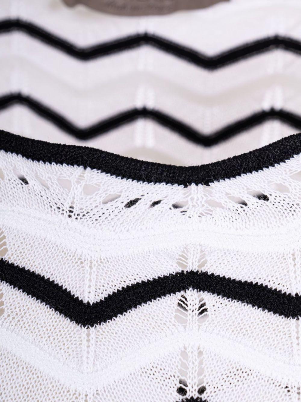 Abito bianco/nero in maglia fantasia chevron