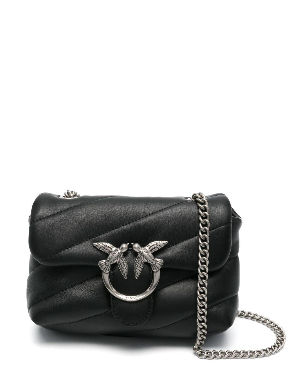 Borsa a Spalla Trapuntata in Pelle Nera con Tracolla a Catena 100040A0F2 Z99O PINKO