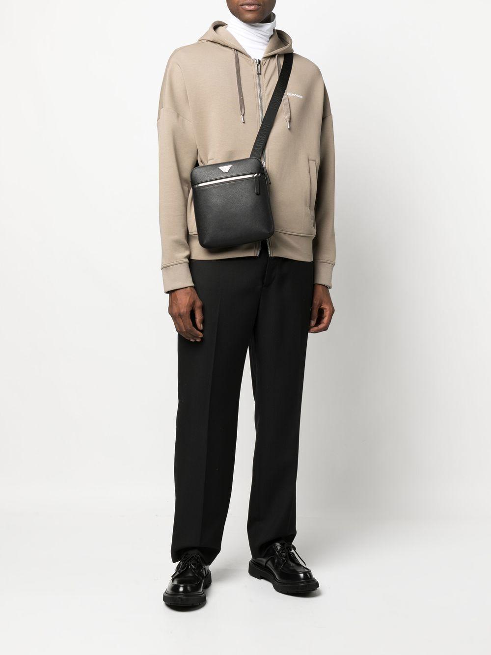 Borsello in pelle sintetica con logo e chiusura a zip Y4M185Y138E 81072 EMPORIO ARMANI