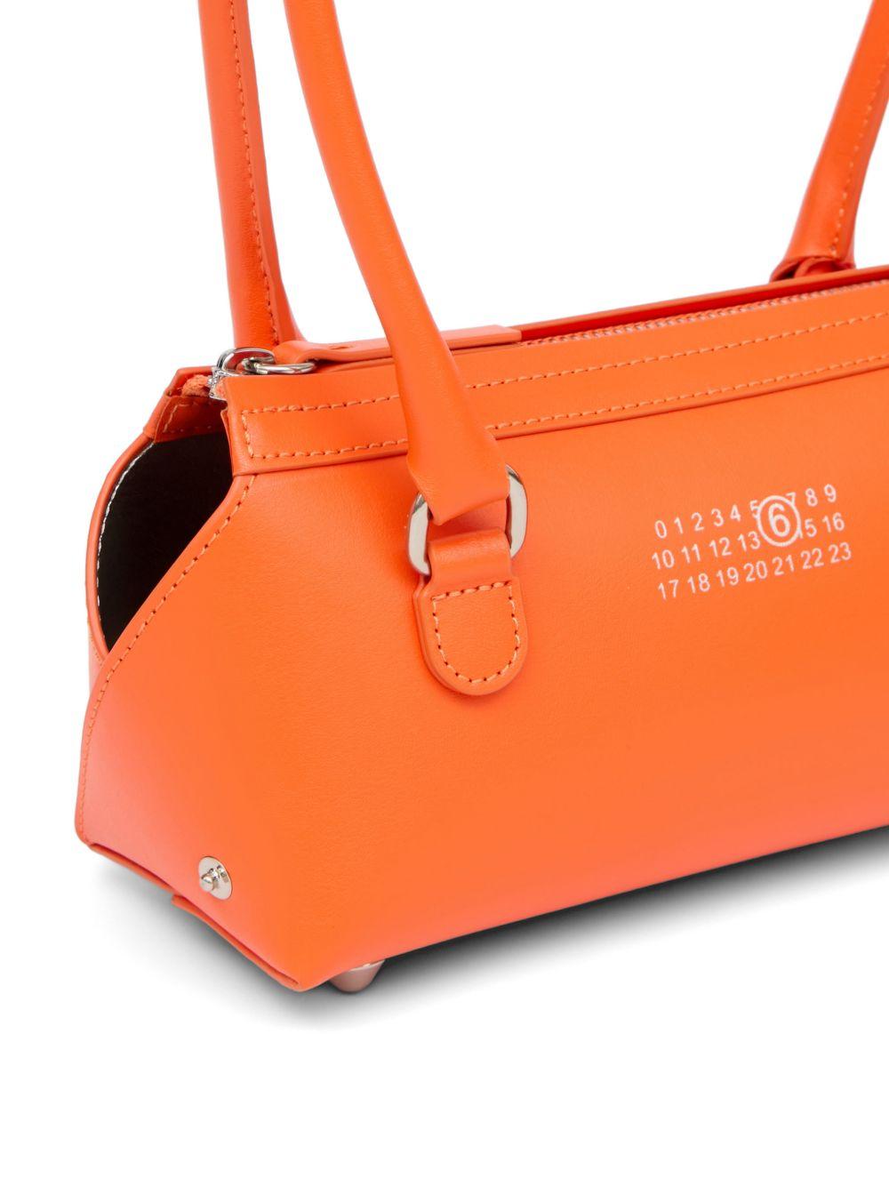 Borsa a spalla in pelle arancione con chiusura zip SB6ZH0039P9061 T3104 MM6 MAISON MARGIELA