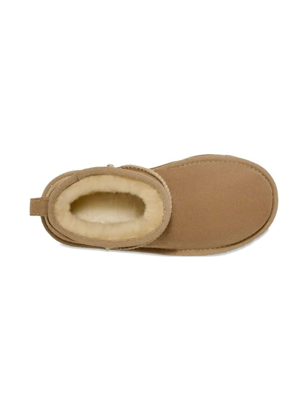 Stivali Classic ultra mini K sabbia 1130750K SAN UGG KIDS