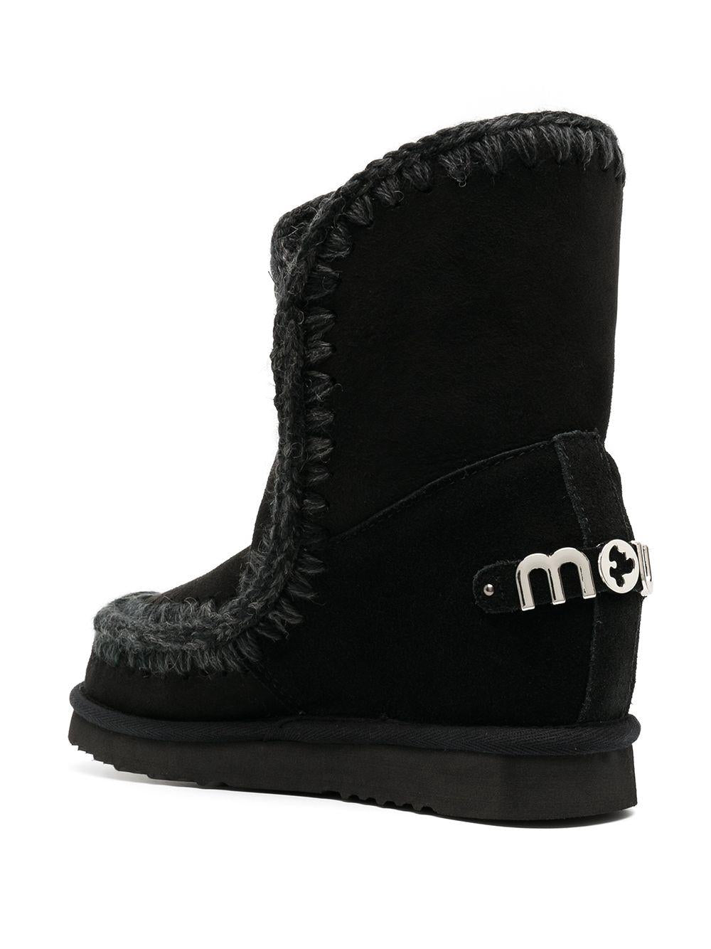 Stivale nero 23cm con zeppa interna corta
