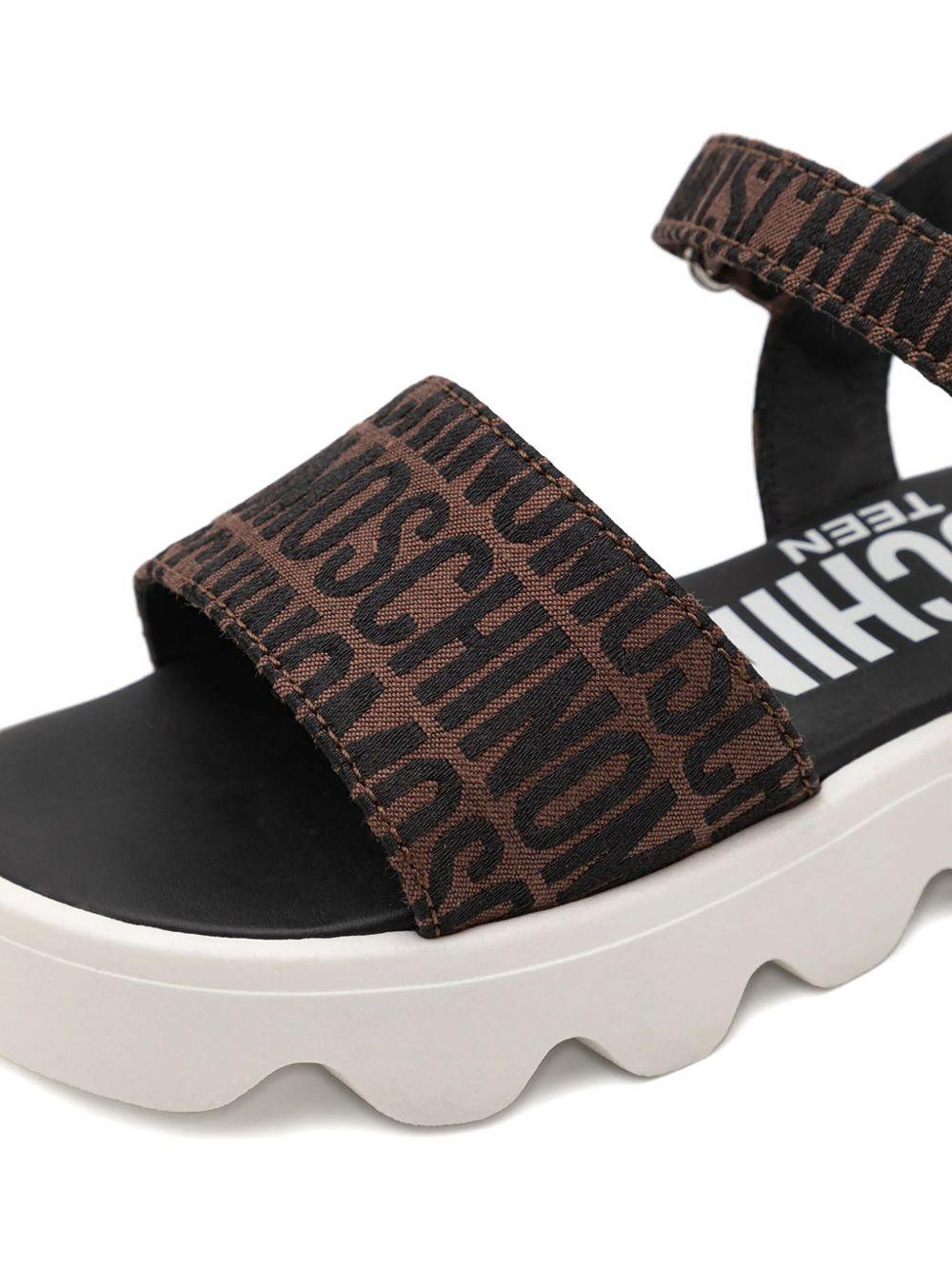 Sandalo marrone logo all-over 80530 01 MOSCHINO KIDS