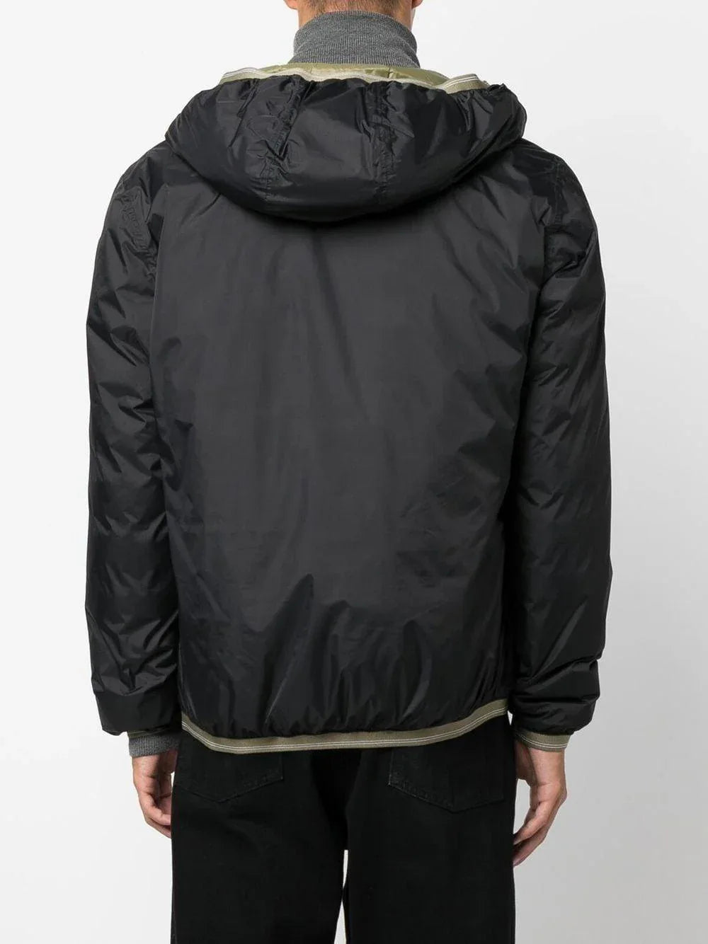 Giubbino Nero con Cappuccio - Preludio Moda