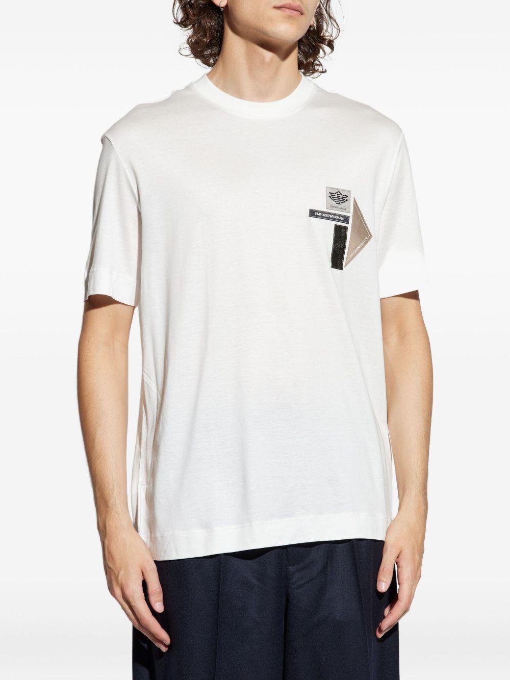 T-shirt panna con patch logo e collo a giro EM002959AF18312 U0003 EMPORIO ARMANI