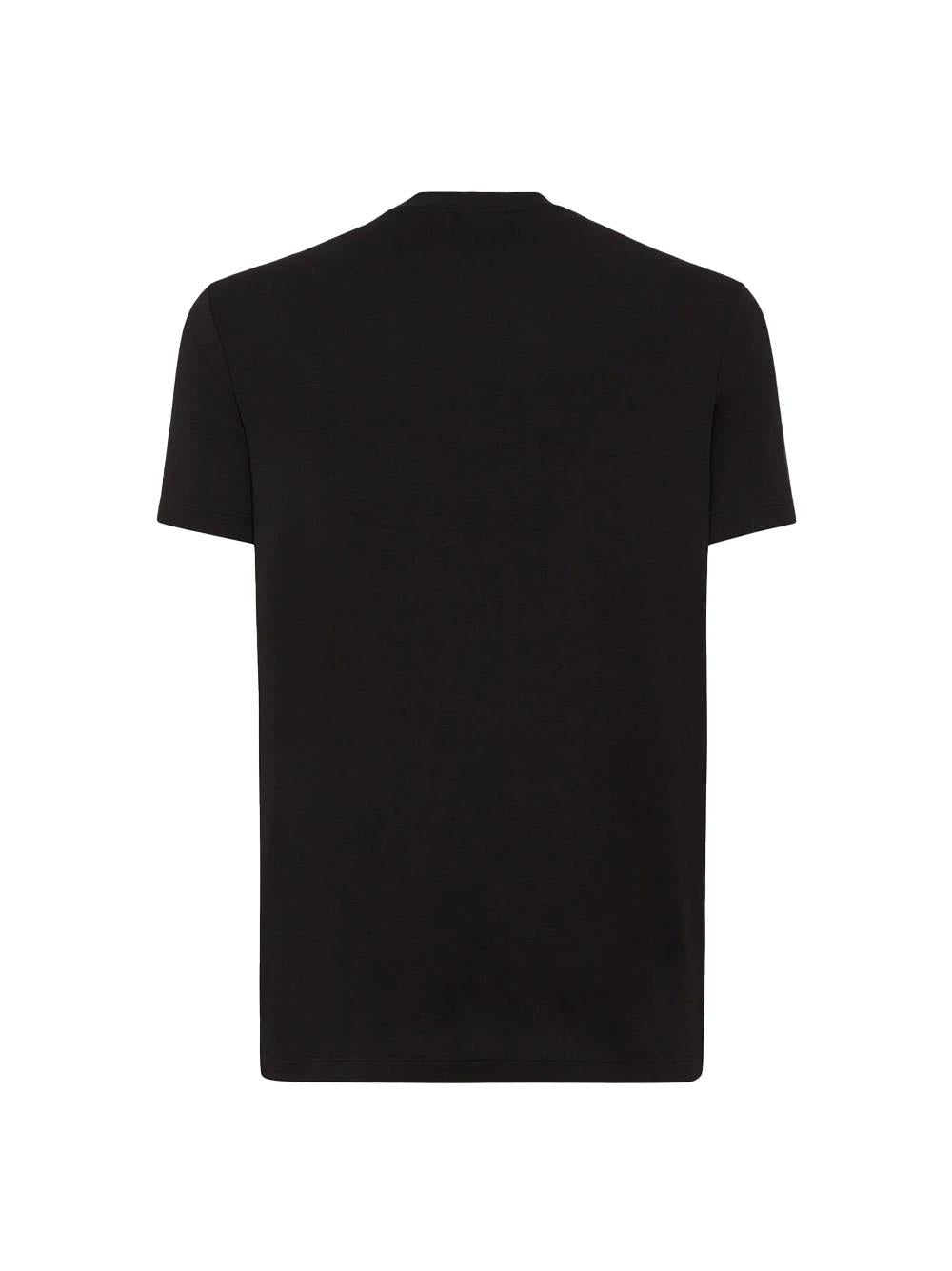 T-shirt nera basic