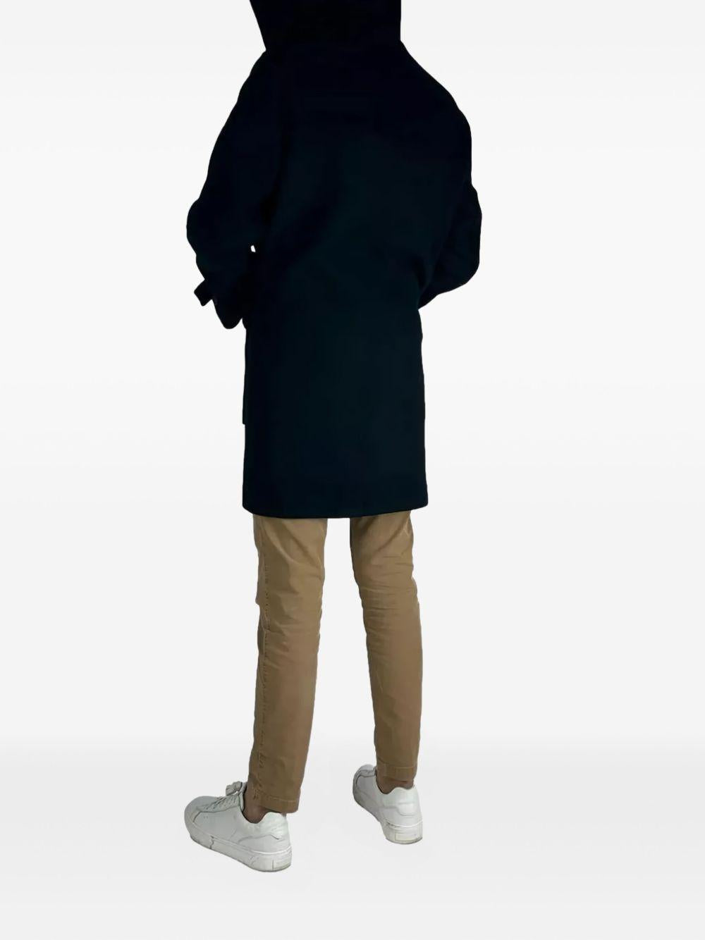 Cappotto con Cappuccio e Chiusura ad Alamaro 3732H8410C243813 89 MANUEL RITZ
