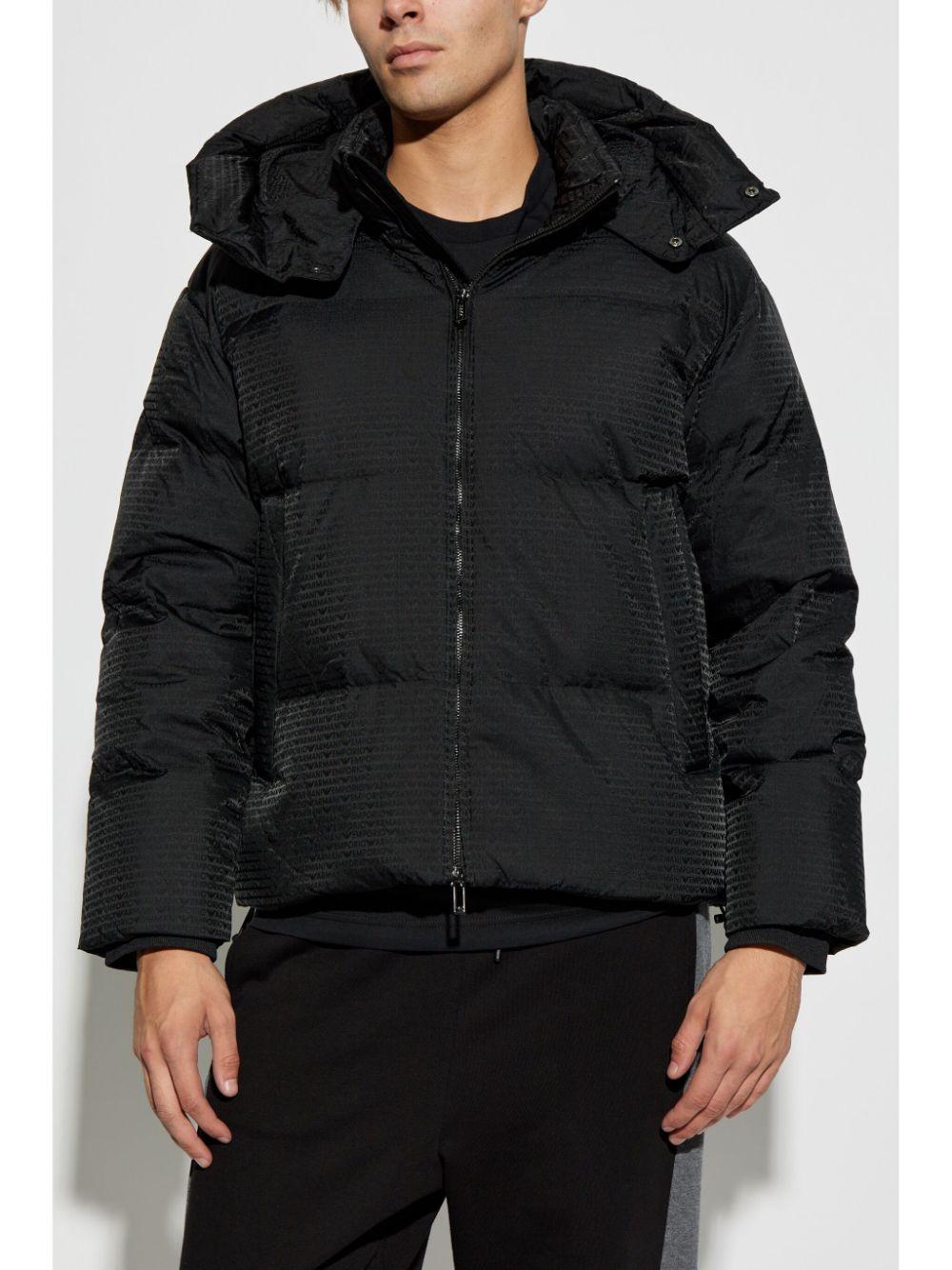 Giubbino nero logo all-over