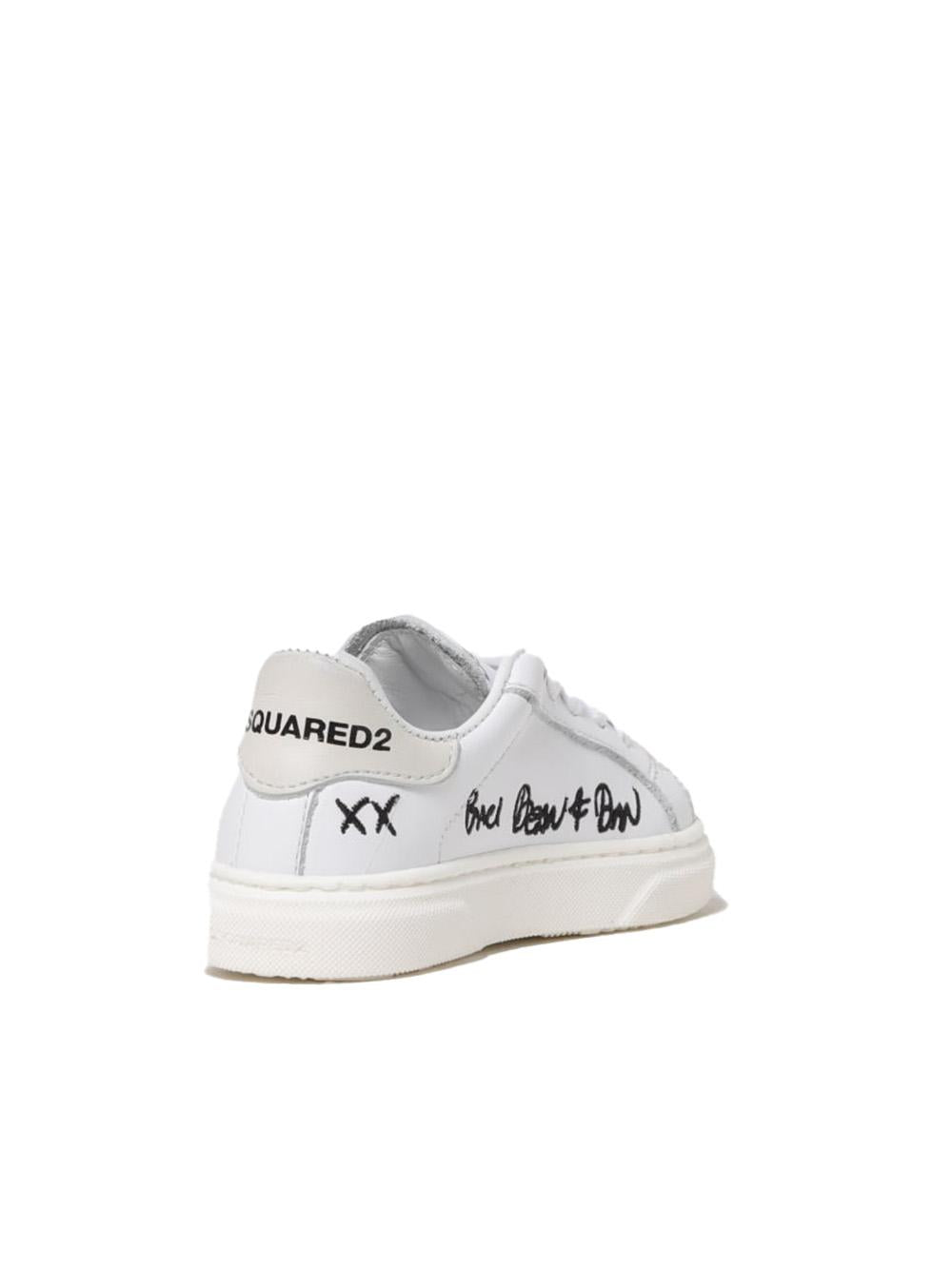 Sneakers in pelle bianca con foglia d'acero