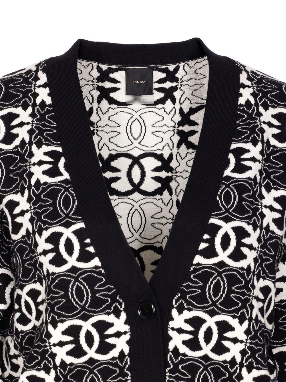 Cardigan nero con motivo geometrico e chiusura a bottoni - Preludio Moda